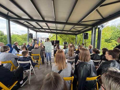 Učenici iz cijele BiH crtali i pisali o domovini i zastavi, najbolji nagrađeni