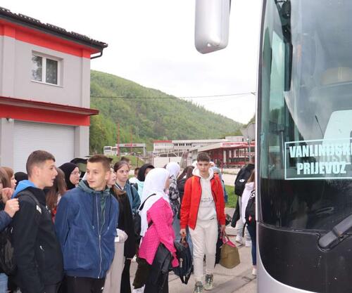 Učenici iz Novog Travnika u posjeti Srebrenici