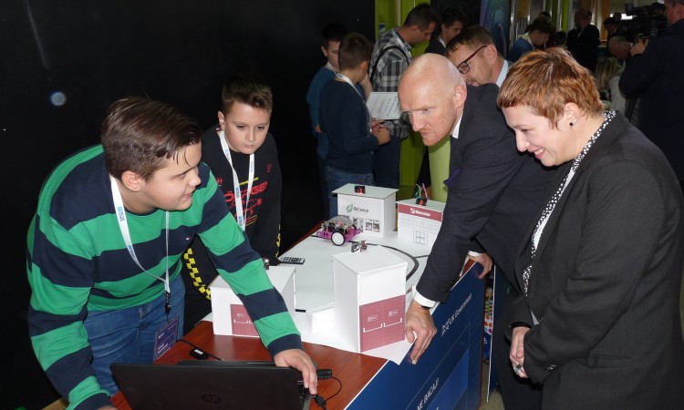Učenici OŠ "Velešićki heroji" pobjednici takmičenja u programiranju