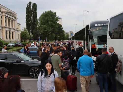 Učenici prvih razreda srednjih škola KS na studijskom putovanju 'Od rata do mira'