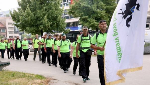 Učesnici Marša mira iz Sarajeva krenuli za Potočare
