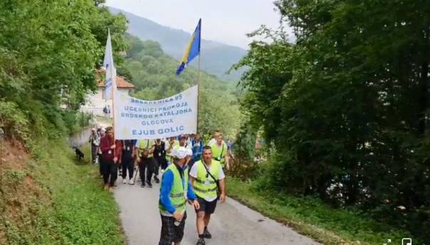 Učesnici Marša mira prelaze posljednju dionicu