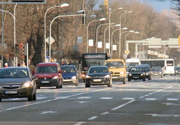 Učestali odroni na brojnim dionicama, vozite oprezno