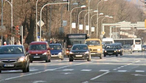 Učestali odroni na brojnim dionicama, vozite oprezno