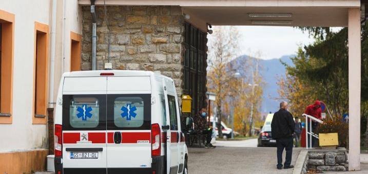 Udario ljekara jer ga nije pregledao preko reda