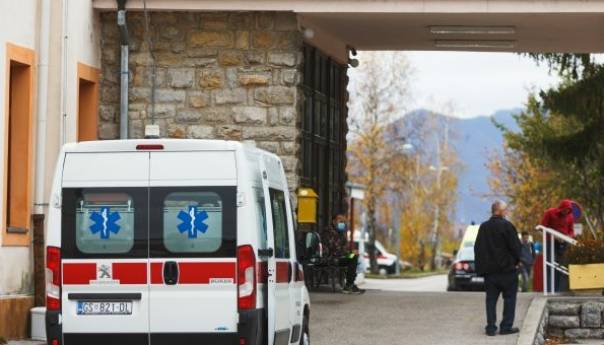 Udario ljekara jer ga nije pregledao preko reda