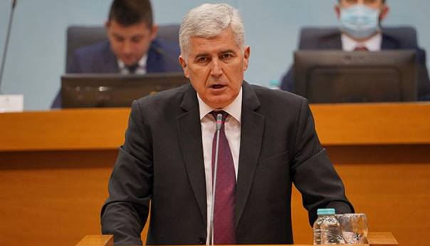 Udruga prognanih Hrvata žestoko kritikovala Čovića