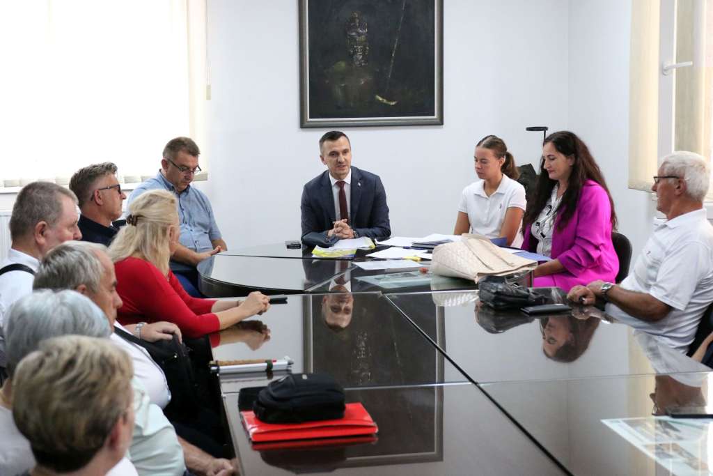 Udruženja i Vlada TK zajedno u službi humanijeg društva