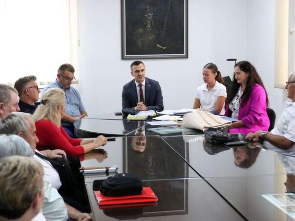Udruženja i Vlada TK zajedno u službi humanijeg društva