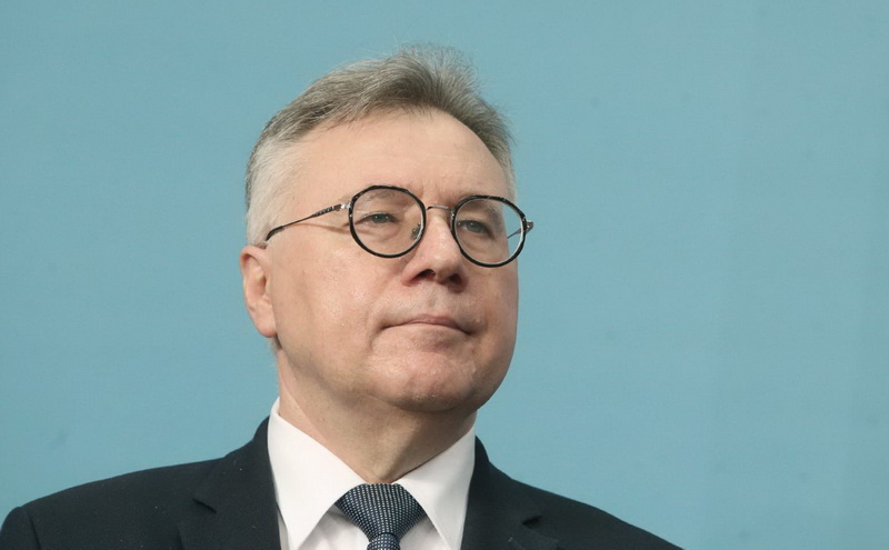 Udruženja: Kalabuhova proglasiti personom non grata