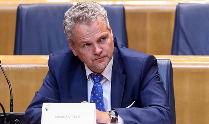 Udruženja Satrleru: Formiranje VRS poput oživljavanja SS jedinica