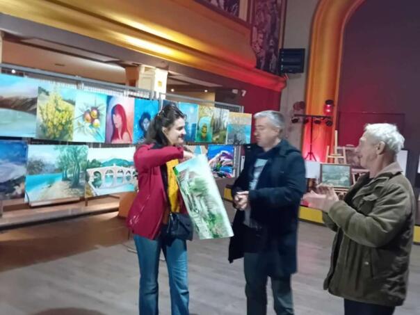 Udruženje 'Naš most' aukcijskom prodajom slika prikuplja novac za mještane poplavljenih područja