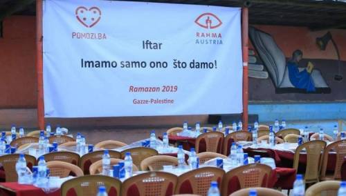 Udruženje Pomozi.ba organizuje podjelu iftara u Palestini