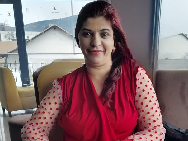 Udruženje Pomozi.ba pokrenulo apel za liječenje Zeničanke Almire Keleštura