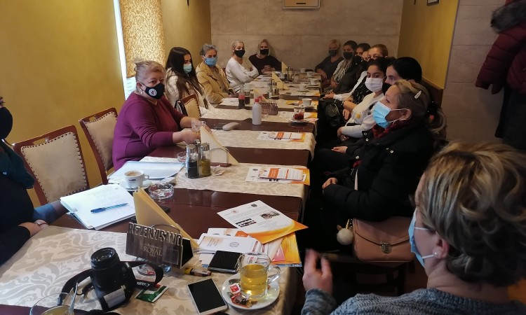 Udruženje žena Romkinja 'Bolja budućnost' educira o socijalnim pravima