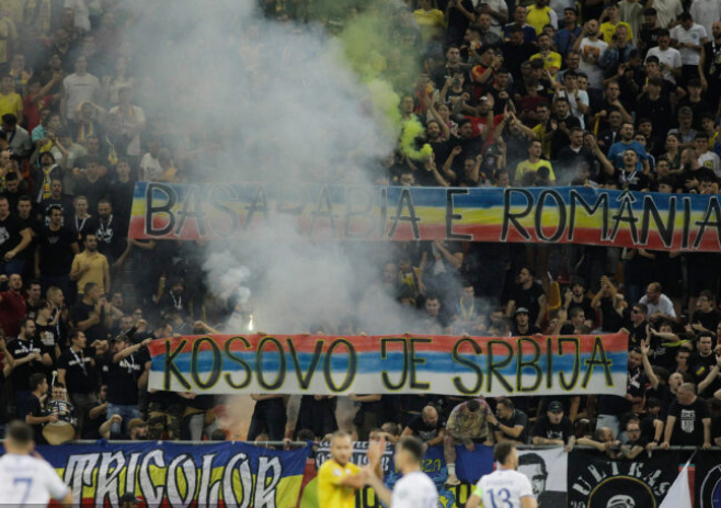 UEFA kaznila Rumune zbog poruke "Kosovo je Srbija"