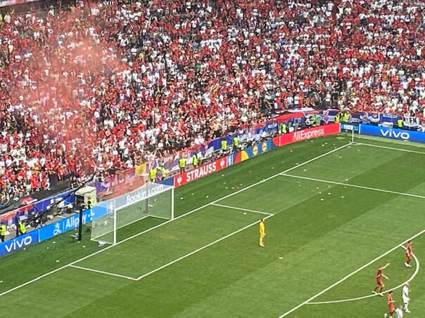UEFA kaznila Srbiju zbog navijačkog divljanja na Euru
