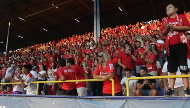 UEFA kaznila Velež, Borac i Široki Brijeg zbog navijača