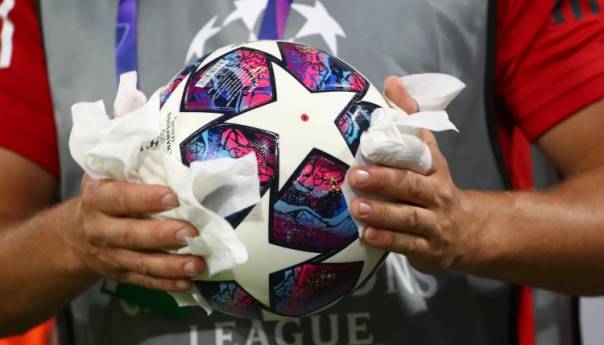 UEFA od naredne sedmice dopušta gostujuće navijače u klupskim takmičenjima