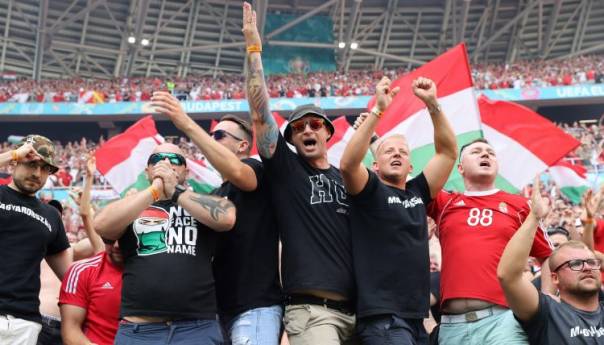 UEFA pokrenula istragu protiv mađarskih navijača