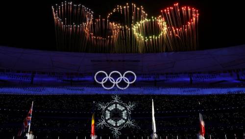 Ugašen olimpijski plamen u Pekingu