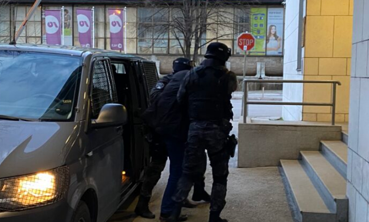 Uhapšen Ferid Okić: Policija zaplijenila 2,6 kg droge
