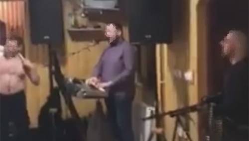 Uhapšen muškarac koji je pucao iz mitraljeza na rođendanskoj žurci