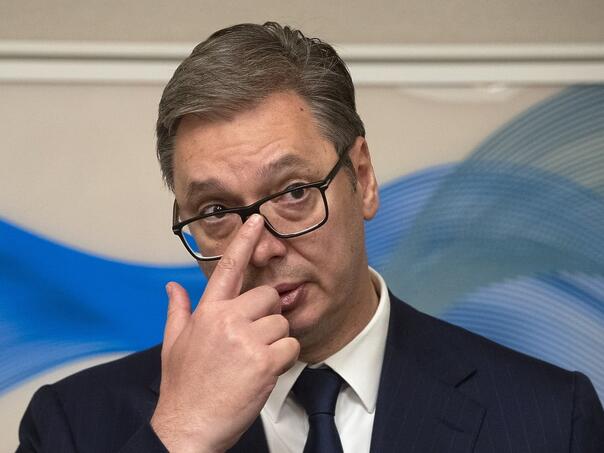 Uhapšen muškarac koji je Vučiću prijetio smrću putem Twittera