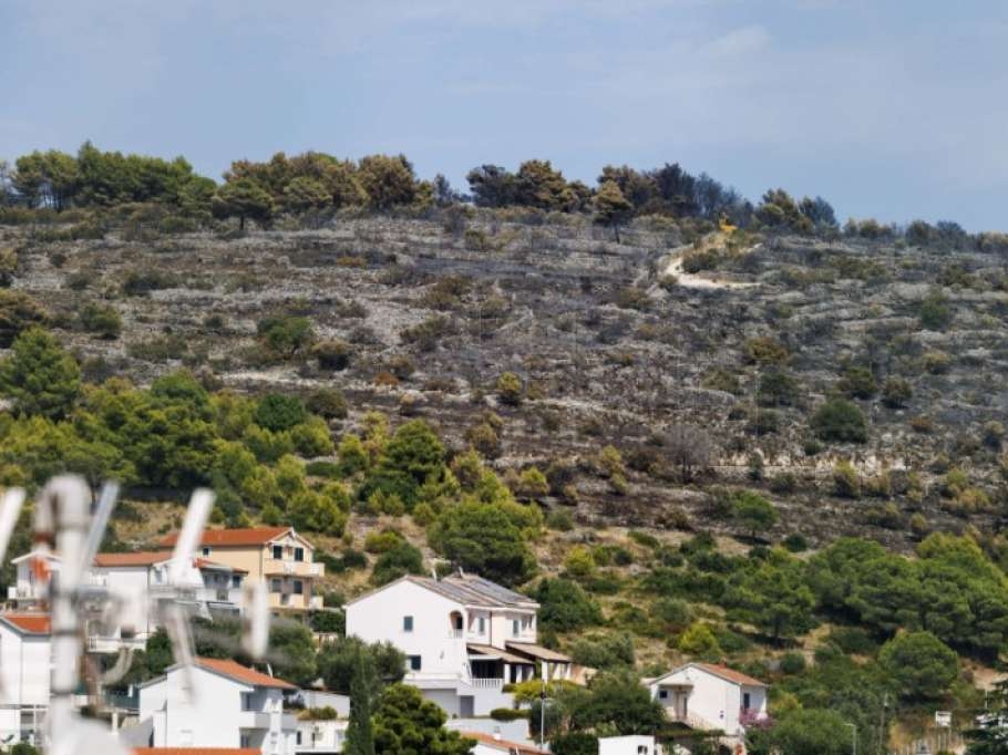Uhapšen muškarac osumnjičen za podmetanje požara na otoku Čiovu