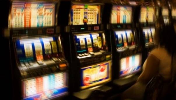 Uhapšen muškarac u Bijeljini: Polupao aparate za igre na sreću