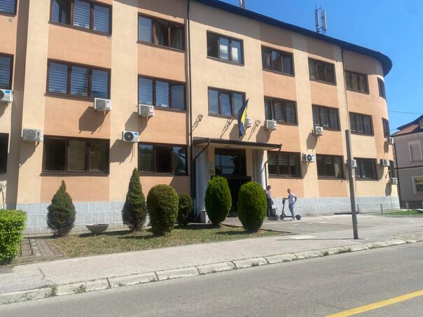 Uhapšen N. K. iz Gradačca, policija pronašla 23 kilograma marihuane