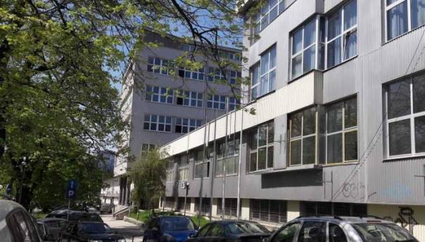 Uhapšen osumnjičeni za krađu radijatora iz zgrade Mašinskog fakulteta