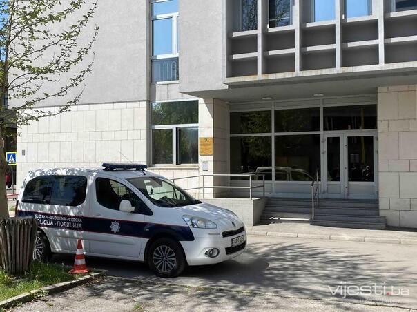 Uhapšen policajac u Tuzli, osumnjičen za zloupotrebu položaja