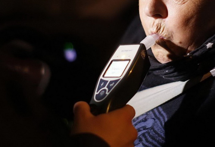 Uhapšen vozač, imao 4.11 promila alkohola u organizmu