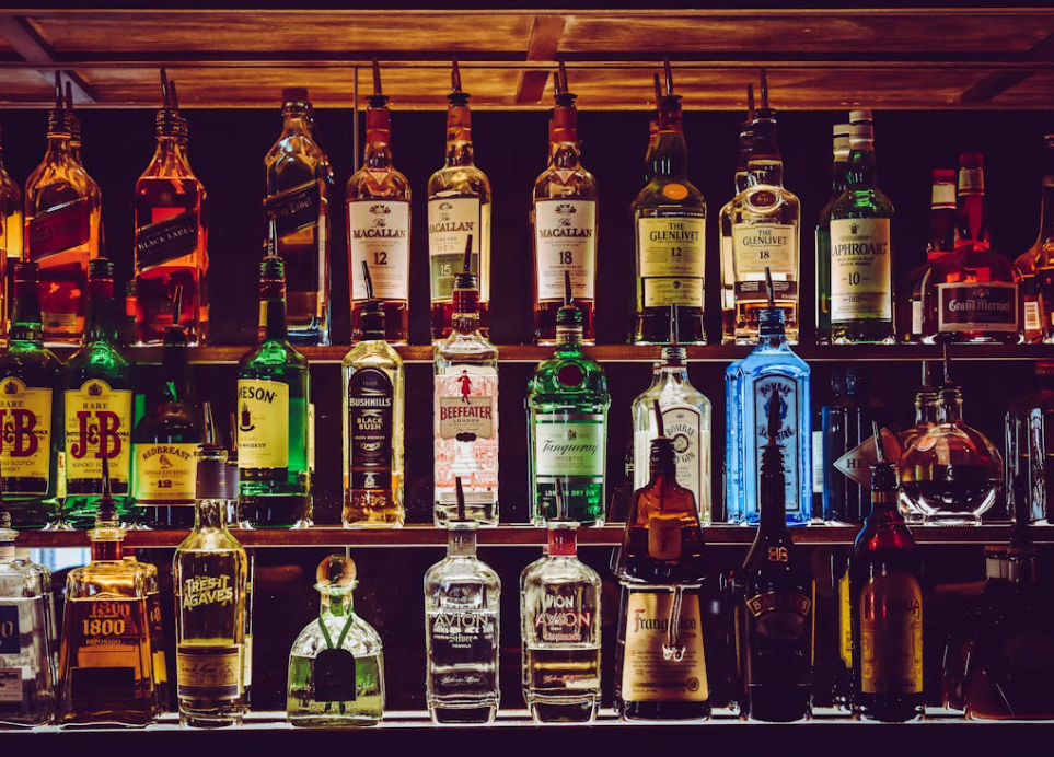 Uhapšena 121 osoba zbog ilegalne proizvodnje alkohola u Turskoj