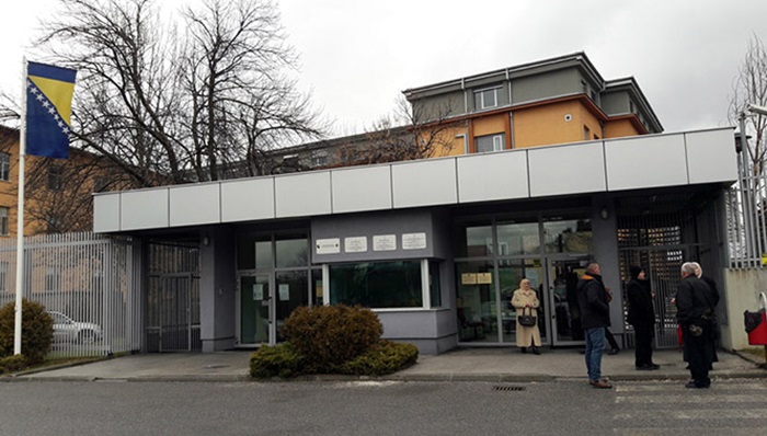 Uhapšena dvojica Afganistanaca osumnjičena za krijumčarenje migranata