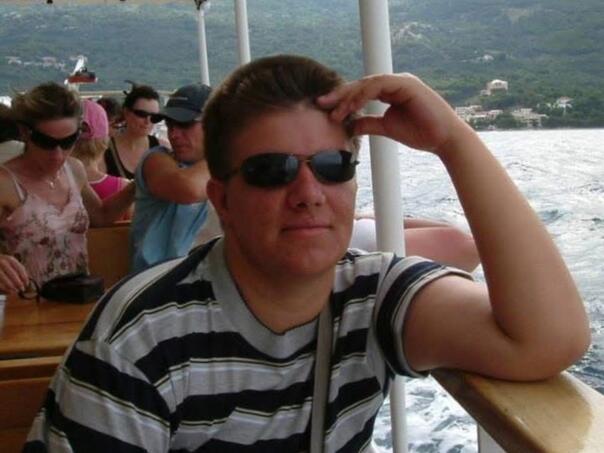 Uhapšena policajka iz Tuzle: Prijetila partnerici ubistvom, nosila službeno oružje