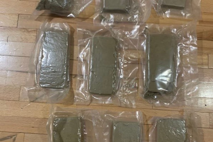 Uhapšene dvije osobe iz Doboja zbog posjedovanja veće količine hašiša