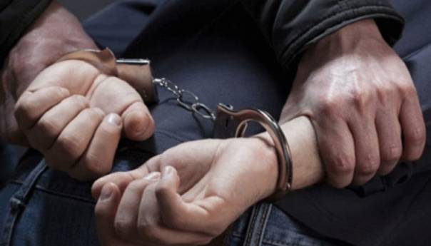 Uhapšene dvije osobe za kojima su raspisane potjernice