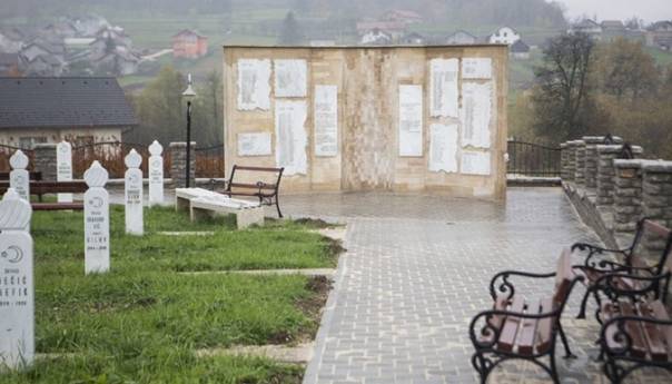 Uhapšene dvije osobe zbog sumnje da su ubili 78 Bošnjaka kod Ključa