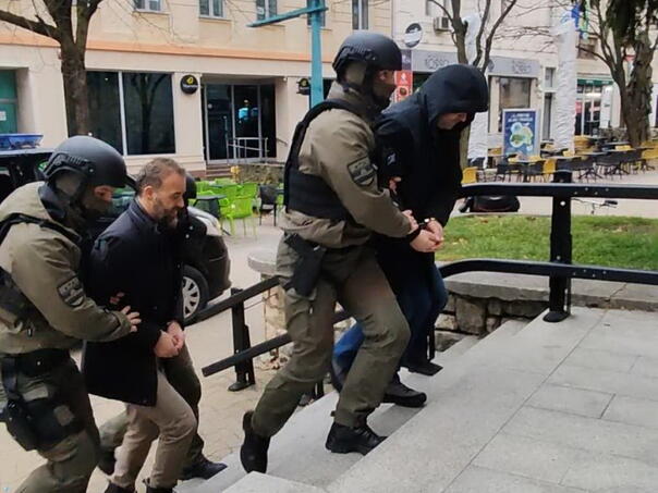 Uhapšeni bivši i v.d. direktora Direkcije regionalnih cesta USK predati Tužilaštvu