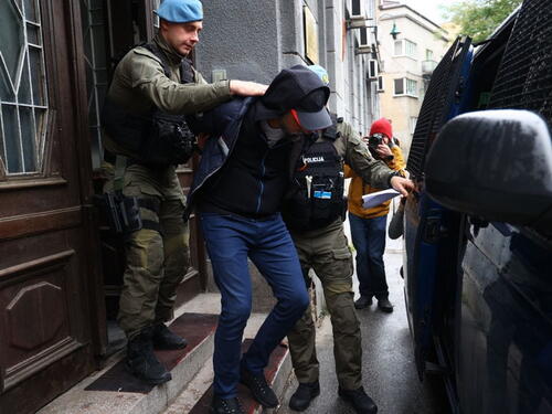 Uhapšeni u akciji 'Black Tie 2' predati Tužilaštvu