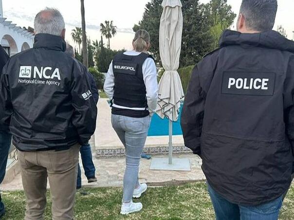 Uhapšeno 13 osoba zbog prebacivanja stotina kilograma kokaina u Škotsku