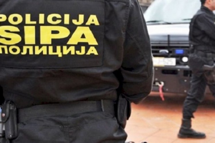 Uhapšeno deset osoba, pretresi na 11 lokacija