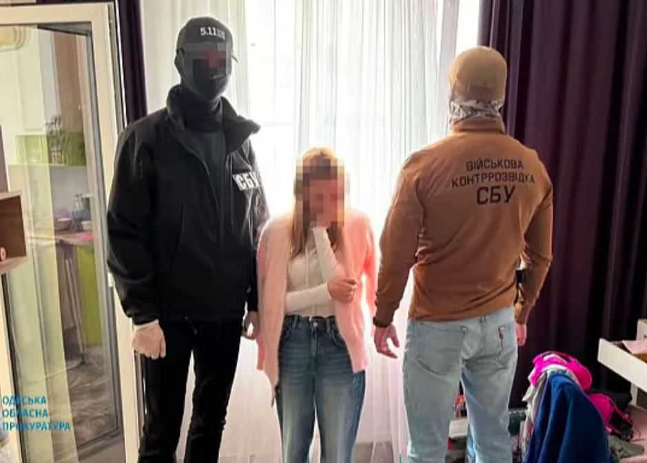 Uhvaćena ruska špijunka u Ukrajini: Šetajući sina, slala koordinate za napade!