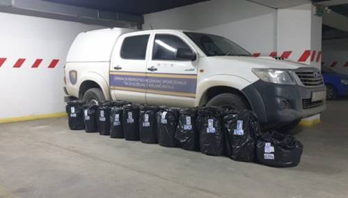 UIO: Oduzet rezani duhan, parfemi i airsoft oprema