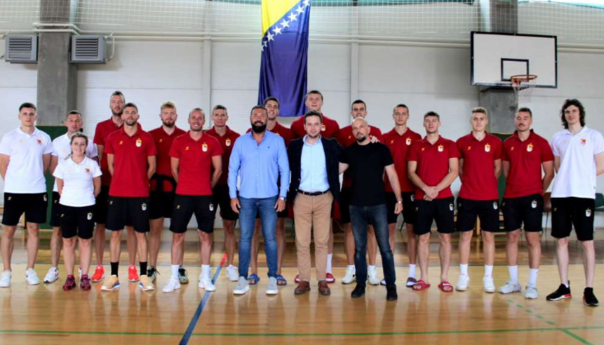 Uk i Magoda : Vjerujemo da će KK 'Bosna' opet biti u vrhu bh. i regionalne košarke