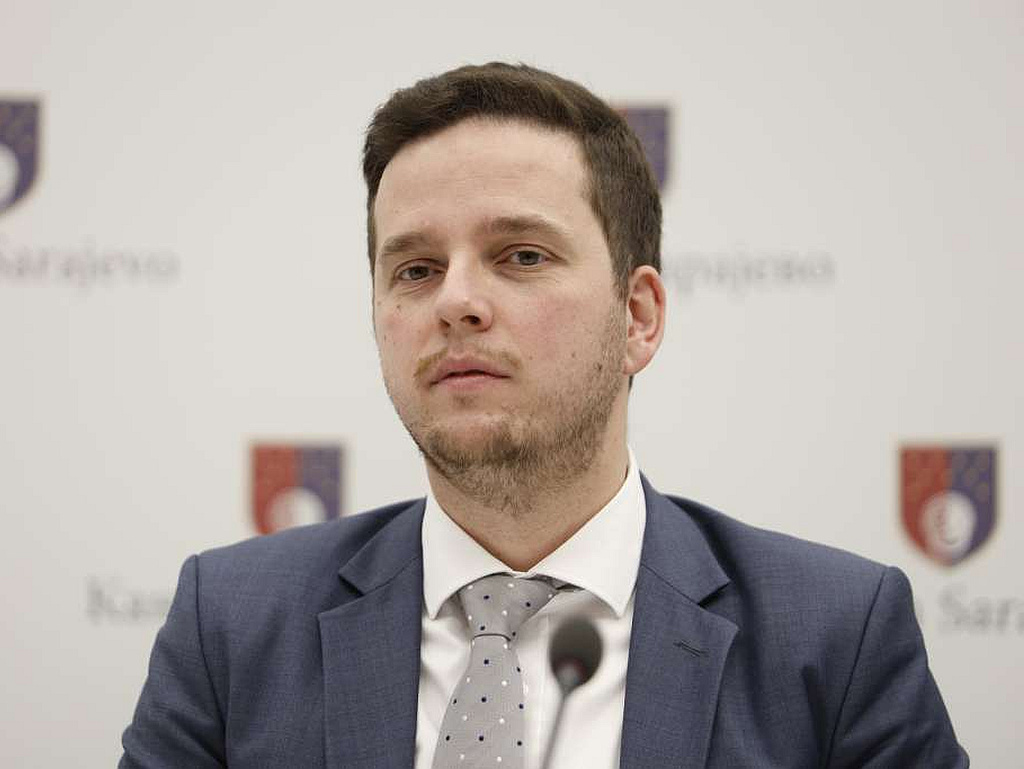 Uk: Privođenja ministara utiču na imidž Vlade KS, ali borba protiv korupcije ostaje prioritet