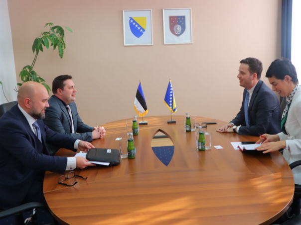 UK s ambasadorom Estonije o digitalizaciji i saradnji