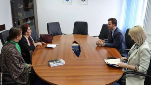 Uk s majkama Srebrenice: Podrška KS u implementaciji projekata neće izostati
